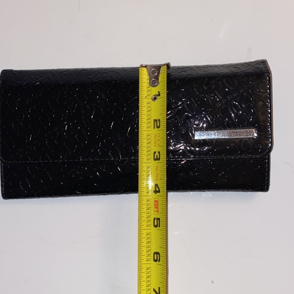 Kenneth Cole Reaction wallet /clutch - Picture 9 of 9